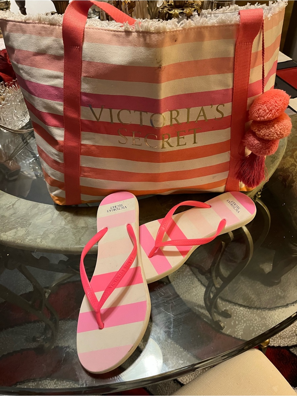 😎Victoria's Secret Pink and Coral Striped Tote/Travel Bag/Matching Flip Flops